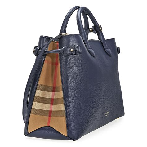 burberry banner bag sizes.